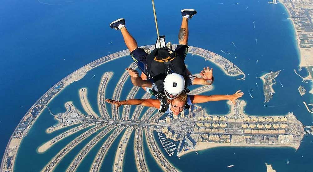 Unveiling Dubai & Abu Dhabi: A Journey Through Adventure, Culture, and Luxury